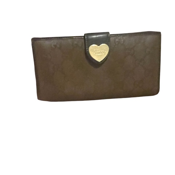 Authentic Gucci Monogram Wallet with Heart Shaped Button Very Good Condition - Picture 1 of 16